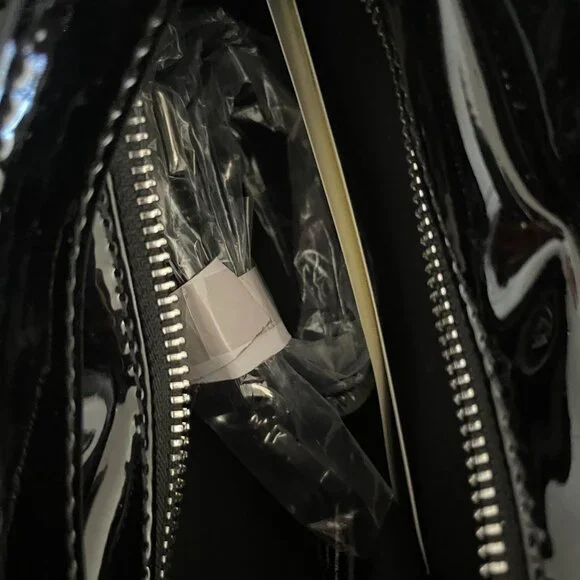 PUPPY LOVE HANDBAG DELIA*S BY DOLLS KILL - Picture 3 of 5